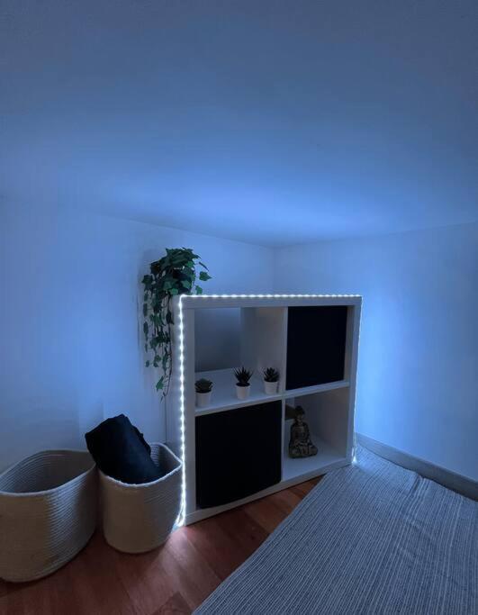 Saafeplace-4Pers-Wifi-Keybox-24Sur7 Etampes Luaran gambar